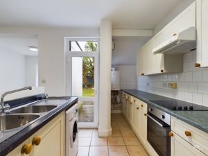 Photo 16- click for photo gallery